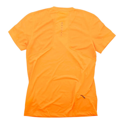 Brand Dealers Arena e.K. - BDA24 orange Porsche Design Sport t-shirt with V-neck, short sleeves, back vents, and zip pocket.