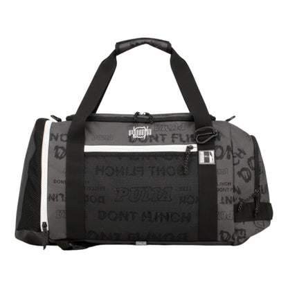 Brand Dealers Arena e.K. - BDA24 Puma basketball duffle bag in grey with all-over 'Puma Dont Flinch' print, mesh side pocket, and adjustable shoulder strap.
