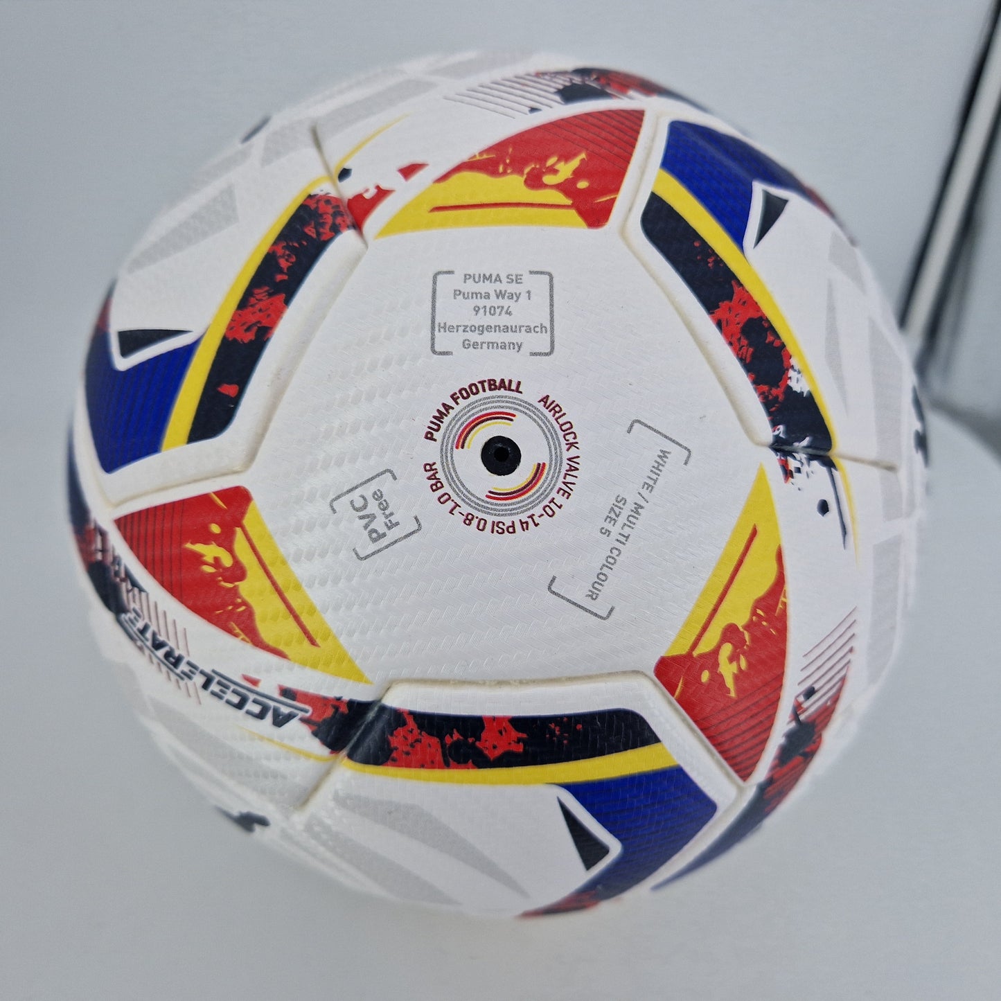 Puma LaLiga 1 ACCELERATE Pro Matchball Gr. 5