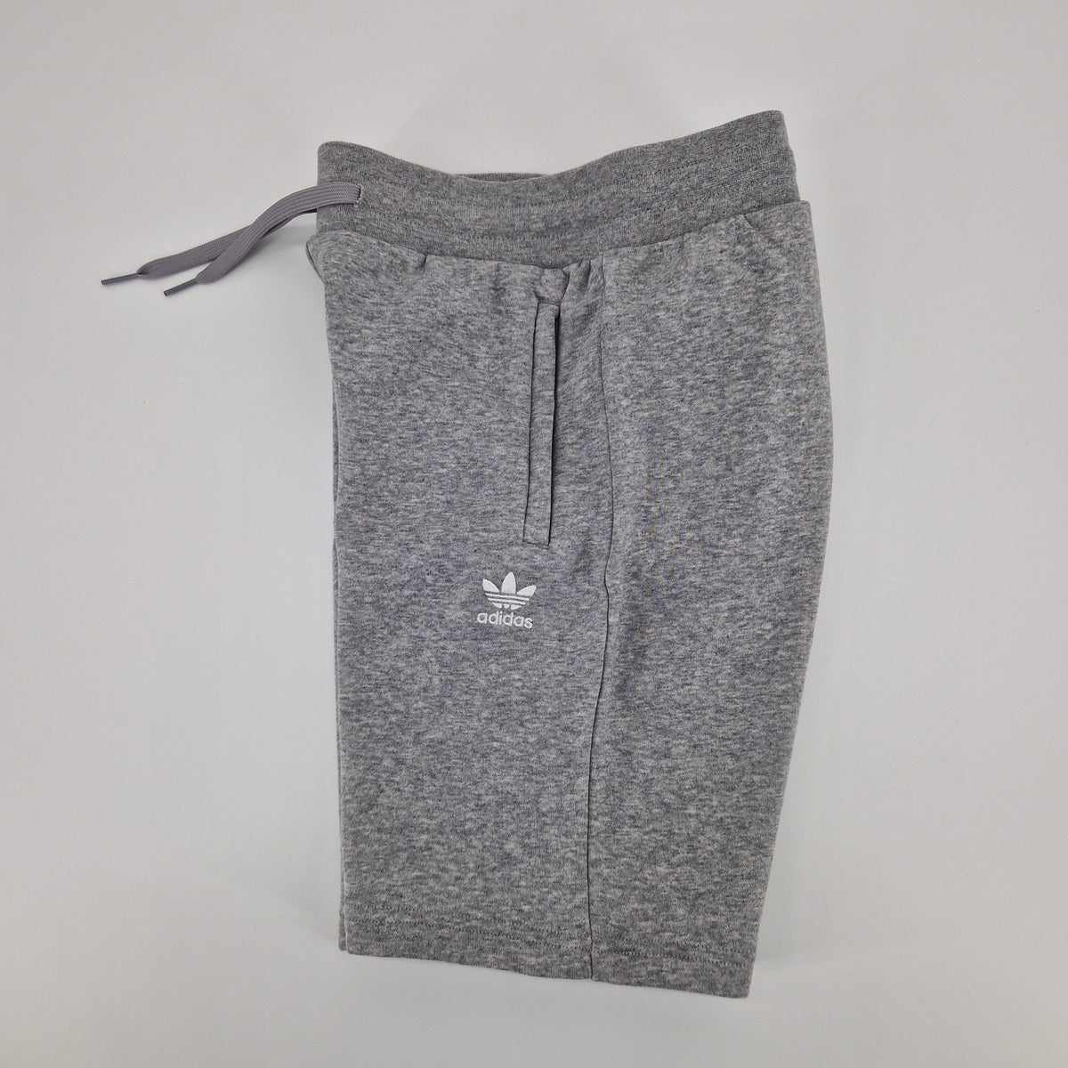 Adidas SHORTS kurze Hose Shorts