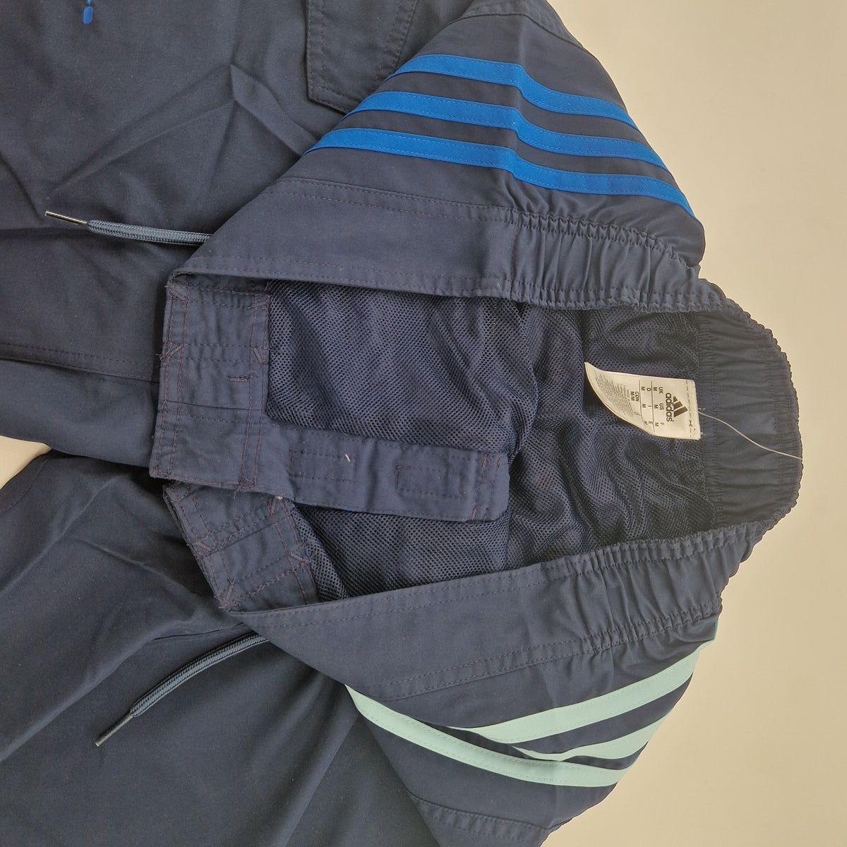 Adidas ICONIC 3S BOARD Gr. M